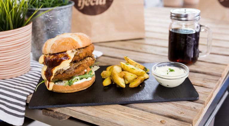 Vegan Burger Doble Cheese, queso elaborado con bebidas vegetales en valencia